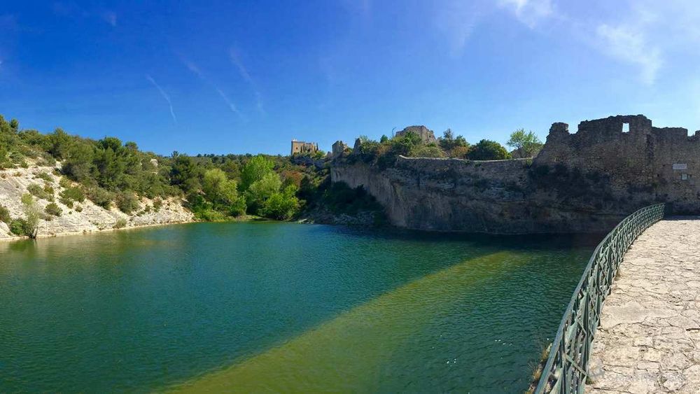 Le lac sur les hauteurs de l'ancien château