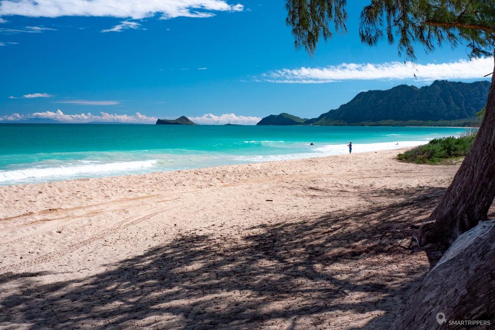La plage de Bellows Field