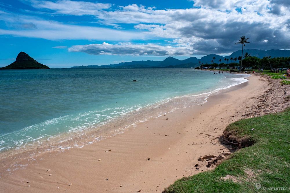 La petite plage attenante