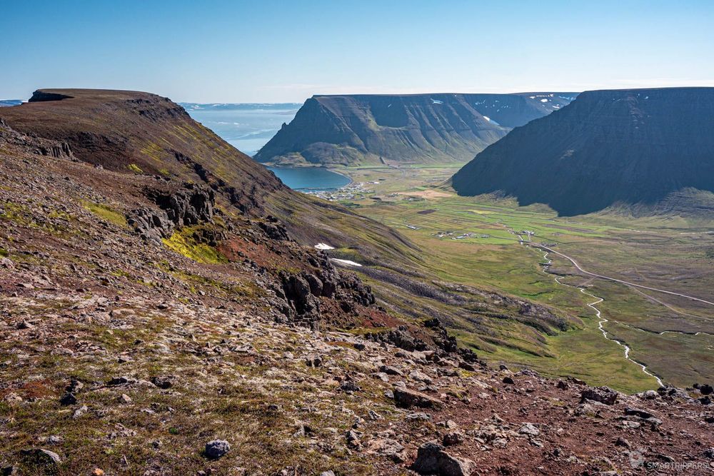 Vue sur Bolungarvík depuis le second belvédère.
