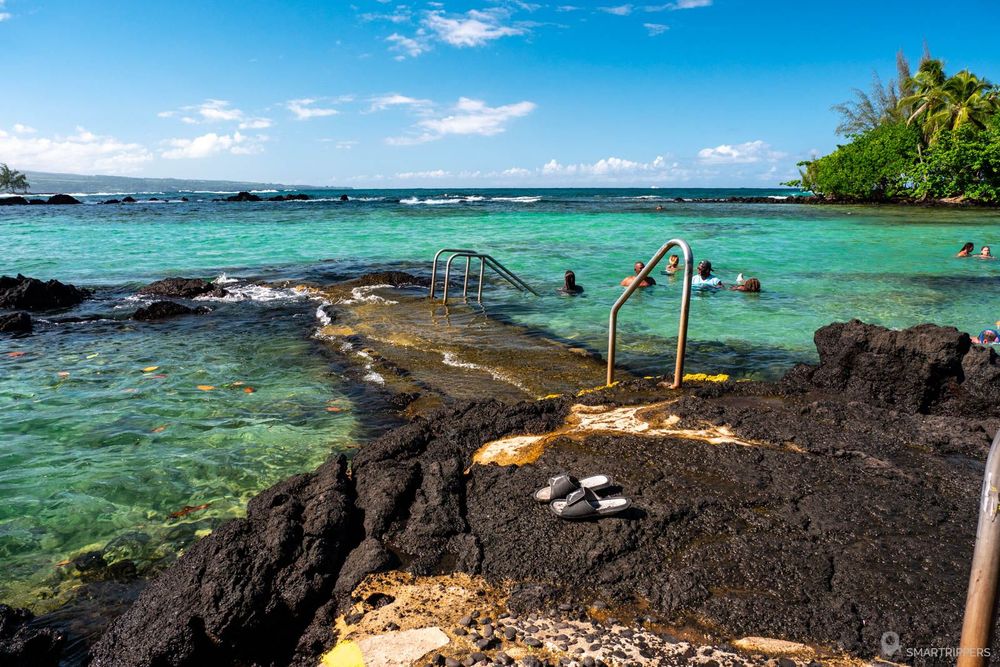Echelles pour accéder à l'eau.