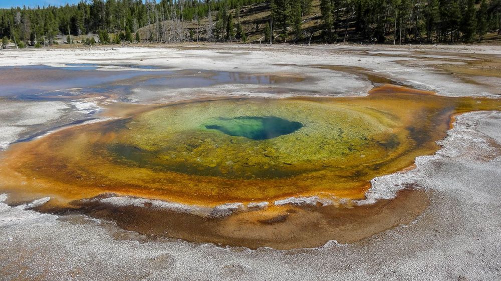 The sublime colours of Chromatic Pool