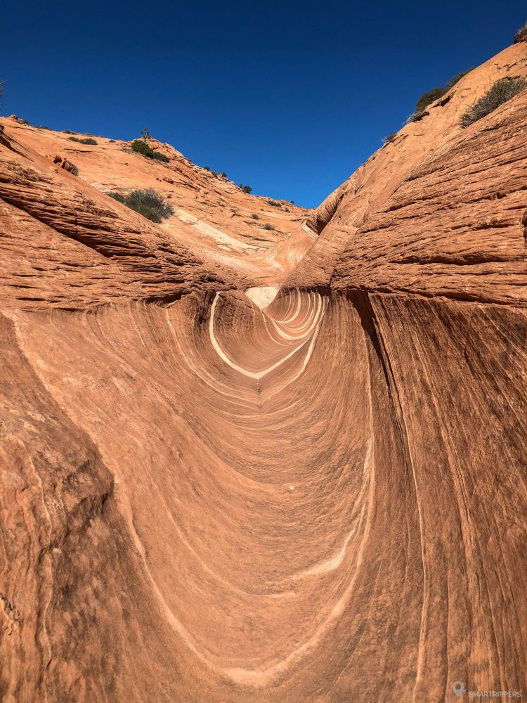 La jolie vague sculptée par l'eau.