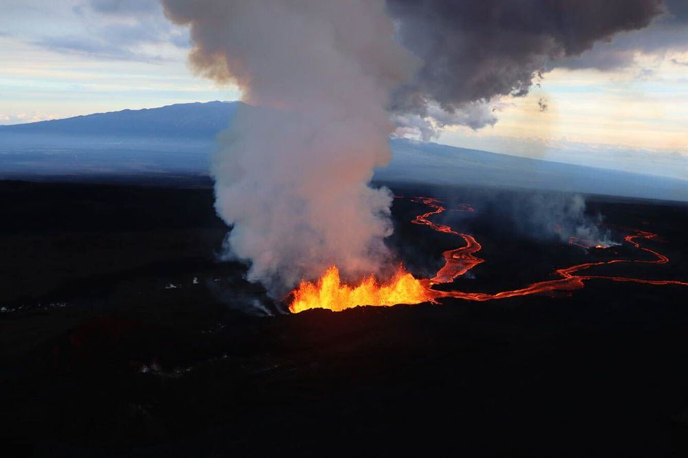La fissure 3 le 30 novembre - Crédit photo: USGS Hawaiian Volcano Observatory