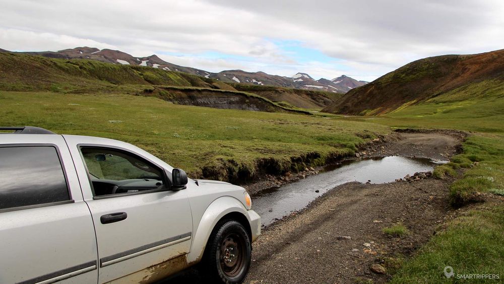 Sur la piste F210, un peu avant la traversée de la Markarfljót.