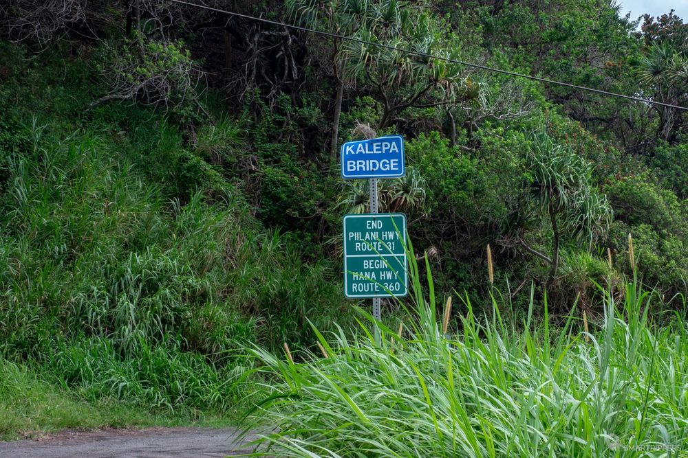 Panneau marquant la fin de la route de Hāna et la début de la Piilani Highway (ici dans le sens opposé).