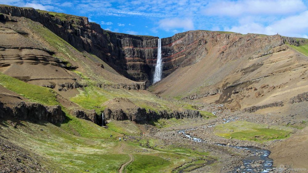 Vue d'ensemble des 1 km restant à parcourir pour atteindre Hengifoss,