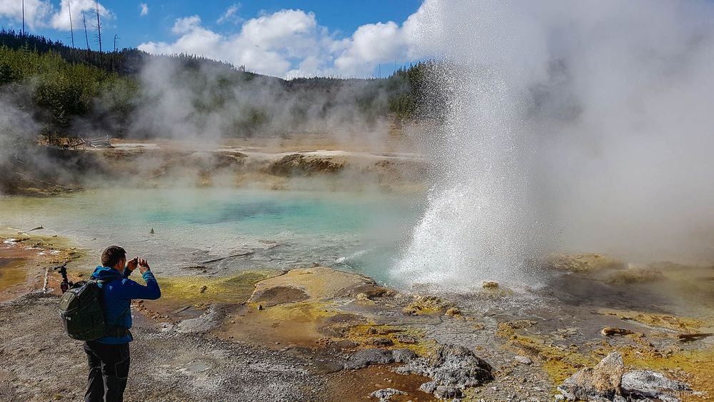 Flo en admiration devant Imperial Geyser.
