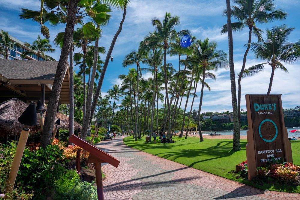 La promenade le long de Kalapaki beach à Lihue