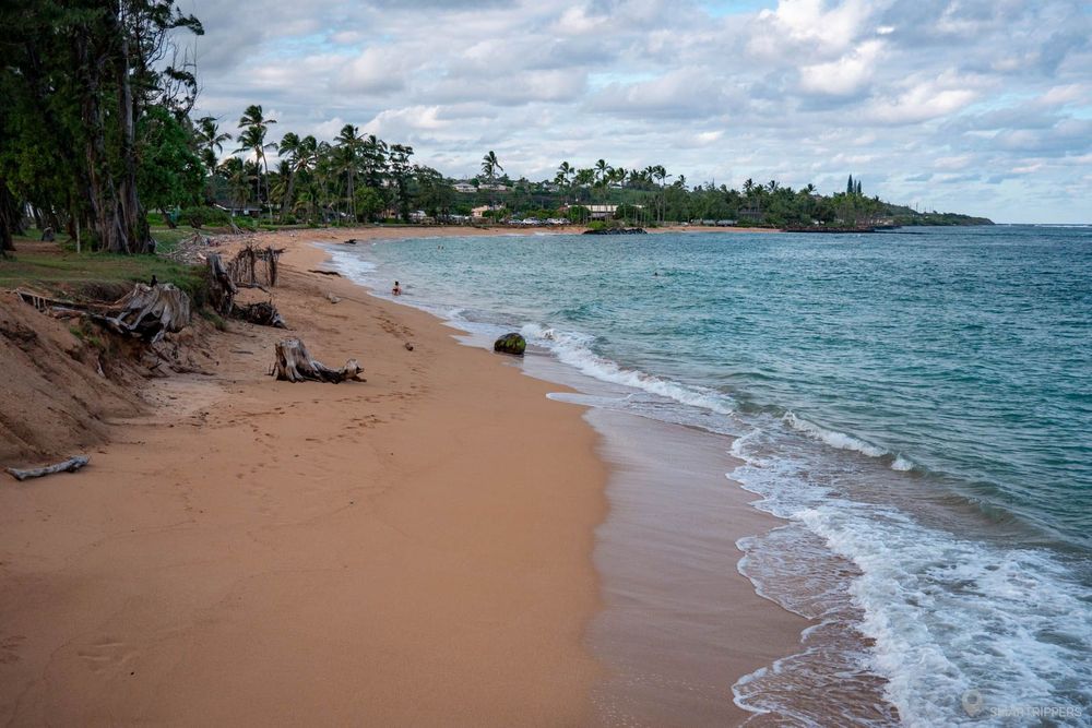 La longue plage de Kapa'a.