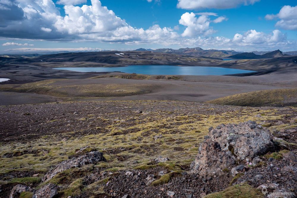 La vue sur Lambavatn depuis la piste secondaire.