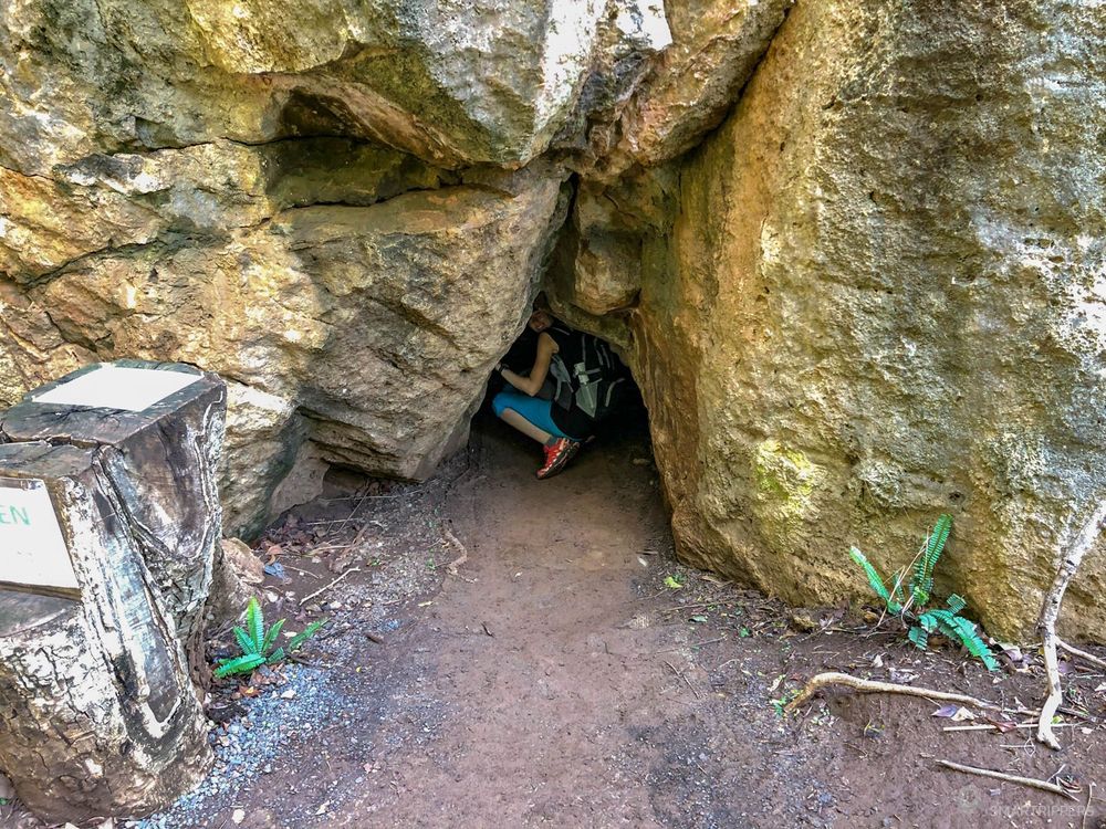 Le passage n'est pas bien large!