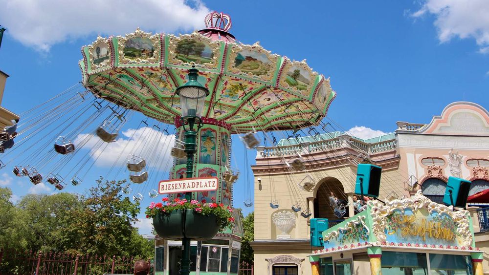 Un manège au Prater de Vienne.