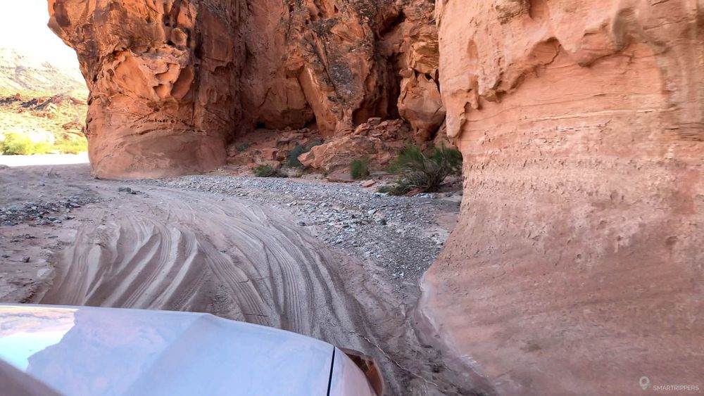 La Mud Wash N Road traverse quelques portions de sable.