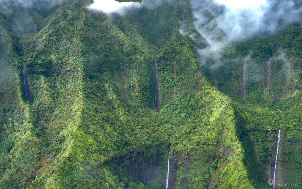 Cascades en série près du mont Waialeale.
